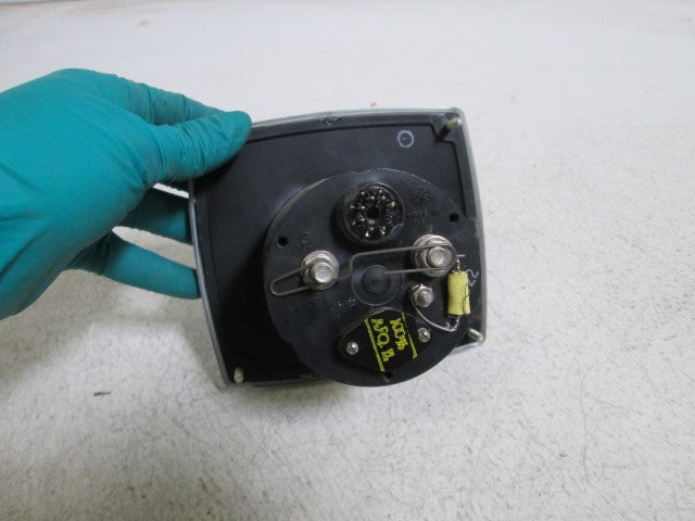 GENERAL ELECTRIC PANEL METER 0/650F , 0/350C 50-195453AJAJ1 *USED*