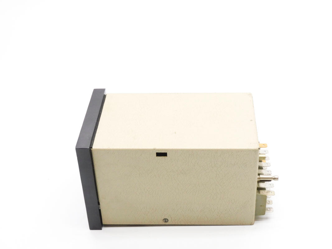 EUROTHERM 927/VM/J/32-800F/P100/VP/115V/X/HL// UNMP