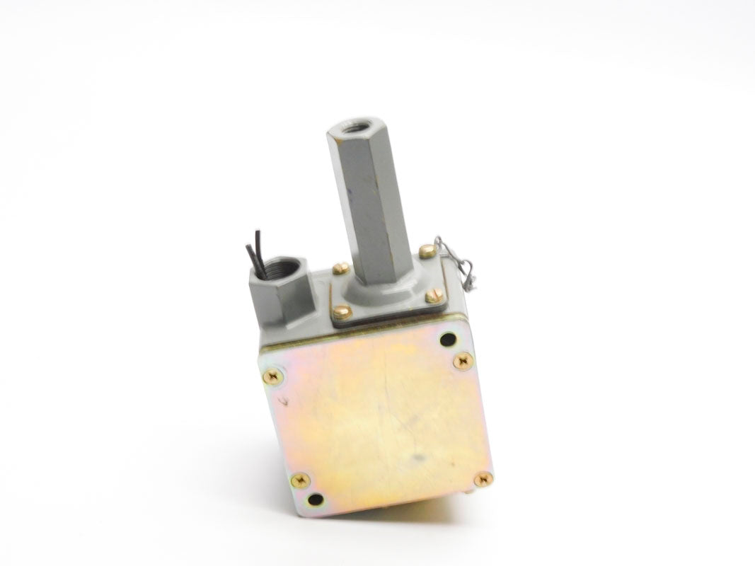 ALLEN BRADLEY 836T-T256JX9 SER. A 30-125PSI UNMP