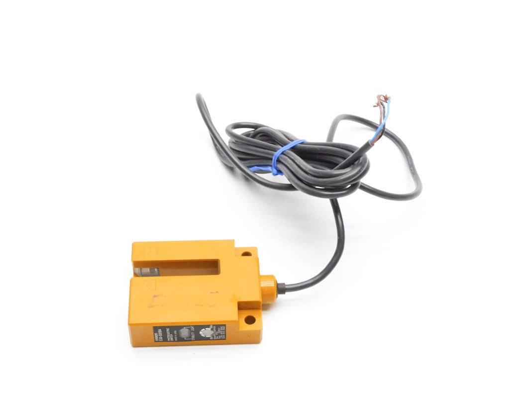 OMRON E3S-GS1E4 UNMP