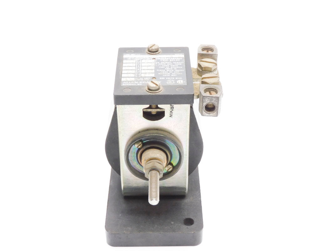 ALLEN BRADLEY 809-A06E SER. A 12A UNMP