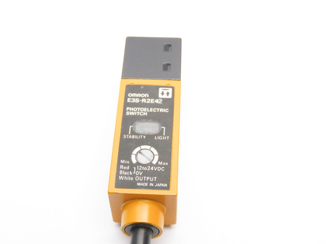 OMRON E3S-R2E42 NSNP