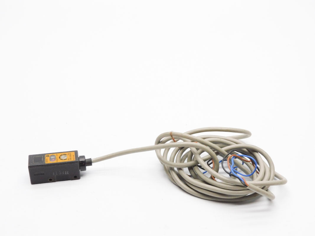 OMRON E3S-2DE41 12-24VDC UNMP