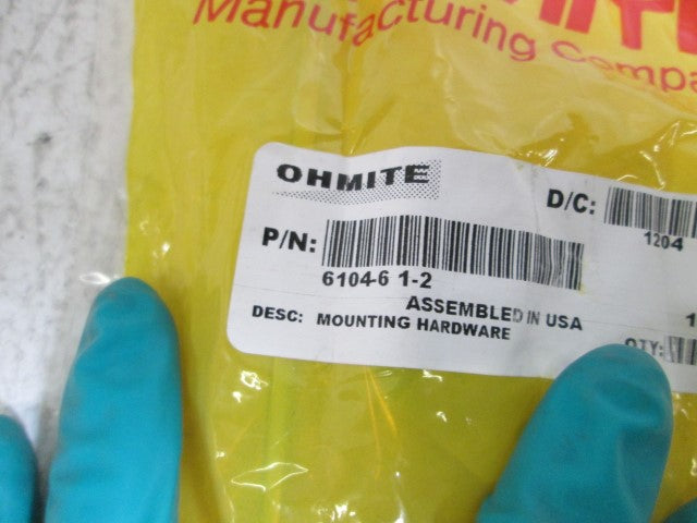 OHMITE MOUNTING HARDWARE 6104-6-1-2 *NEW IN BAG*