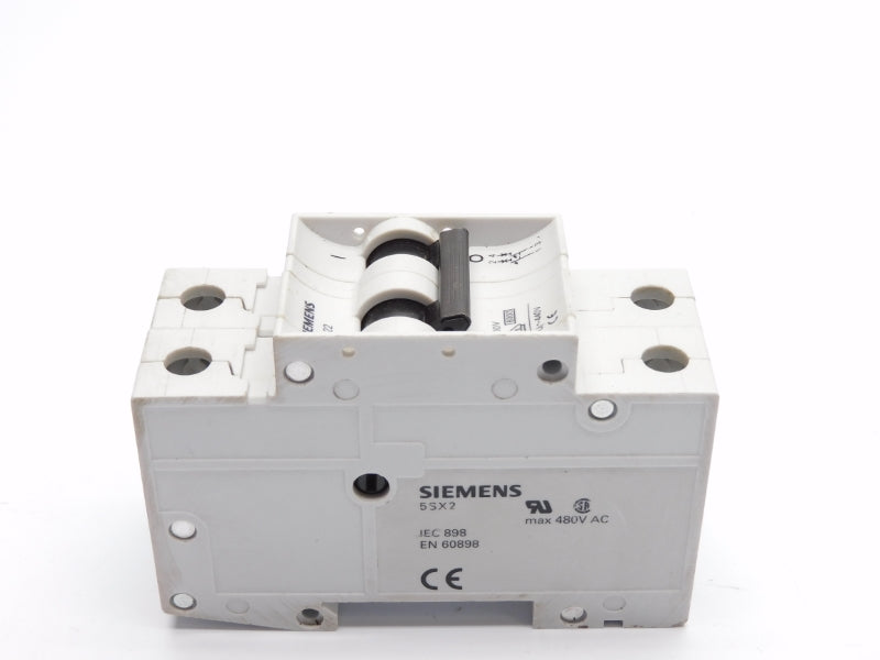 SIEMENS 5SX22-D2 2A 480VAC 2A NSNP