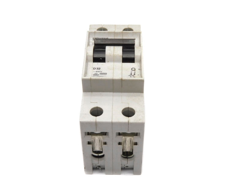 SIEMENS 5SX22-D32 440V 32A UNMP
