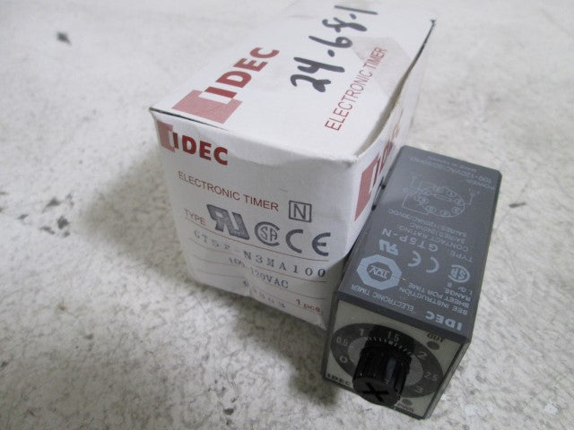 IDEC ELECTRONIC TIMER GT5P-N3MA100 *NEW IN BOX*
