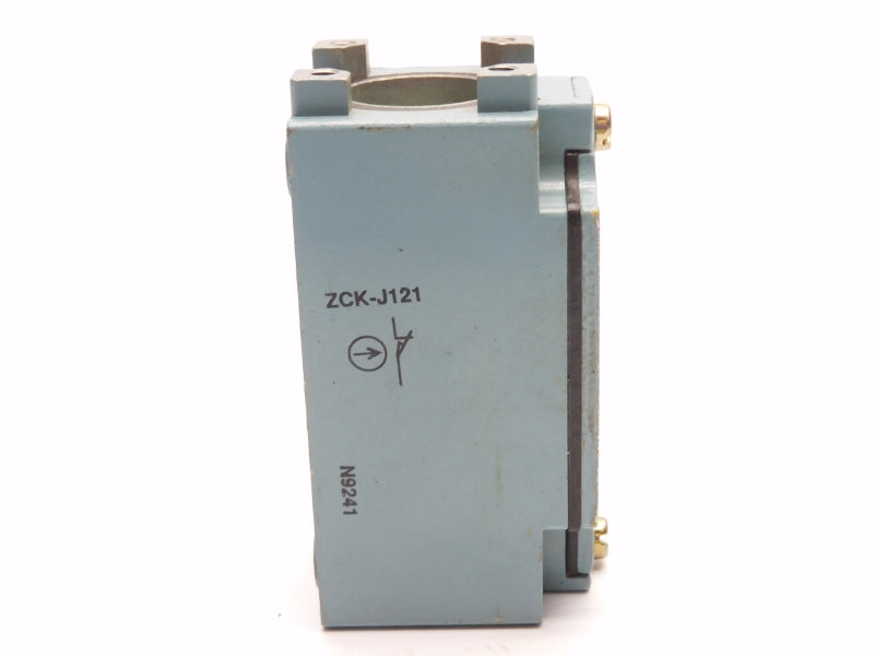 TELEMECANIQUE XCK-J ZCK-J121 24V (AS PICTURED) NSNP