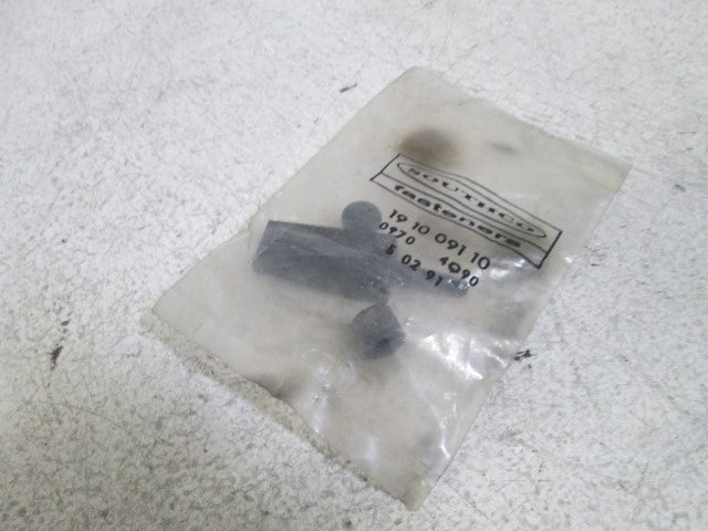 SOUTHCO FASTENERS 19 10 091 10 *NEW IN FACTORY BAG*