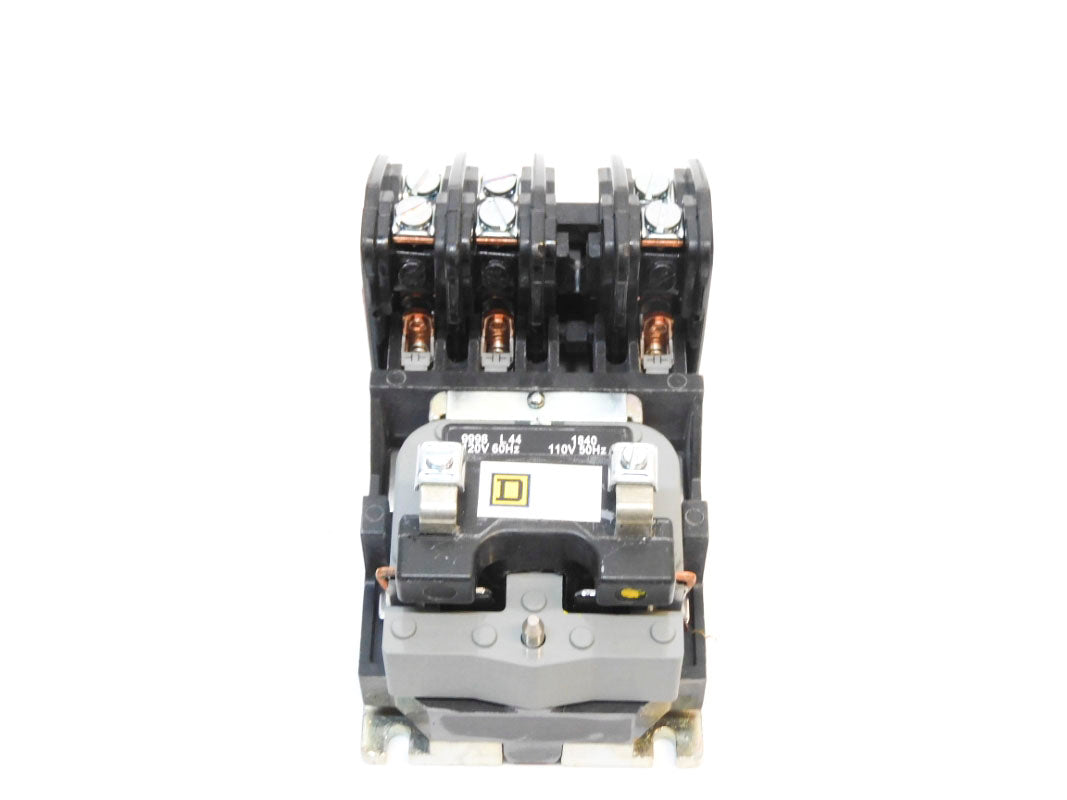 SQUARE D 8903LO30V02 SER. C 110/120V 30A NSMP