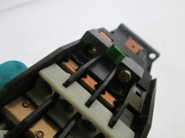 SIEMENS CONTACTOR RELAY 24VDC 3TB40 12-0B *NEW NO BOX*