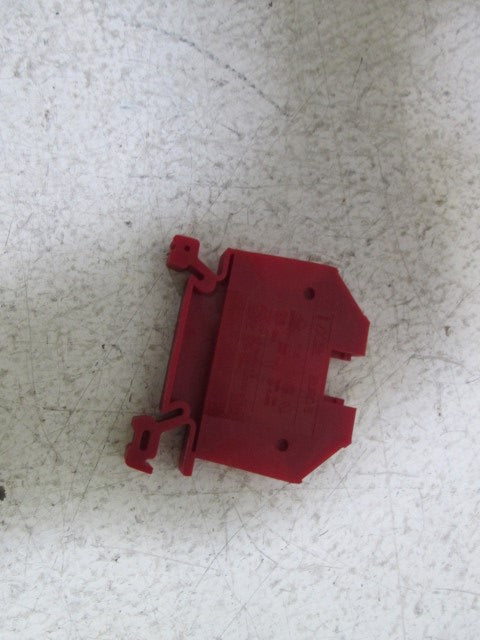 LOT OF 36 DINNECTORS TERMINAL BLOCK RED DN-T8RED *NEW IN BOX*