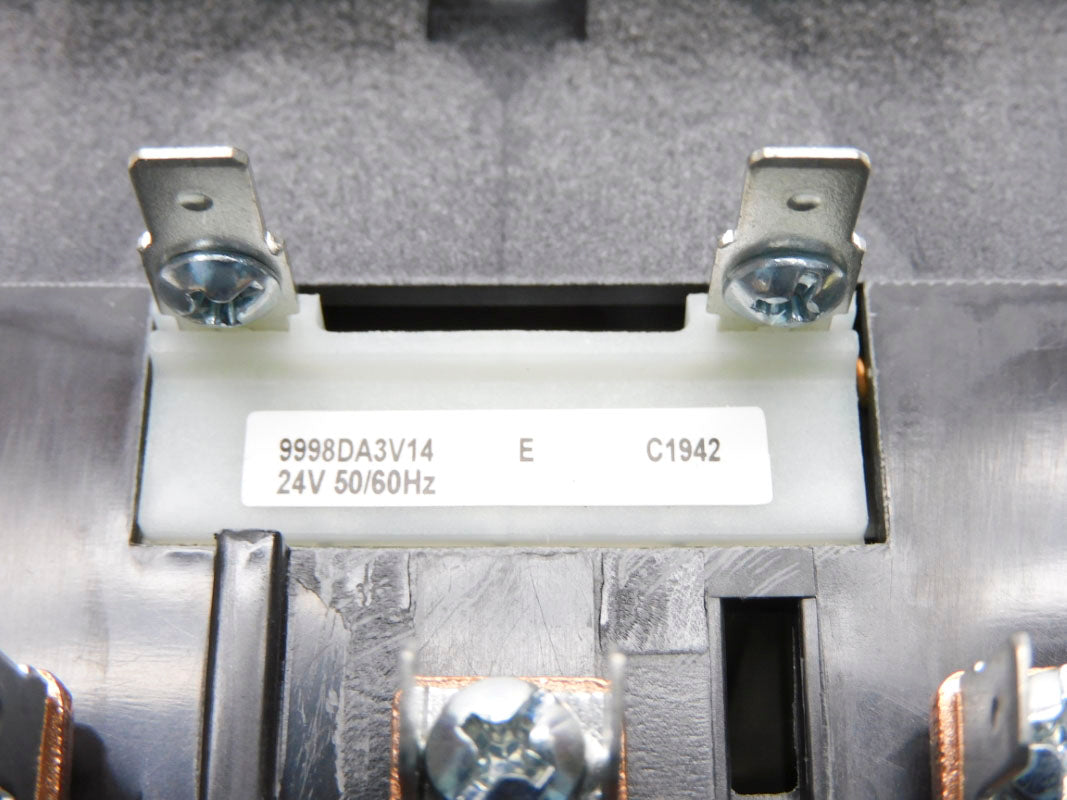 SQUARE D 8910DPA93V14 SER. A 24V 120A NSMP