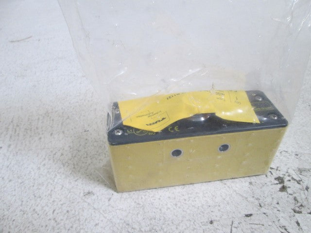 TURCK PROXIMITY SENSOR Ni30-Q130-ADZ30X2-B1131 *NEW IN BAG*