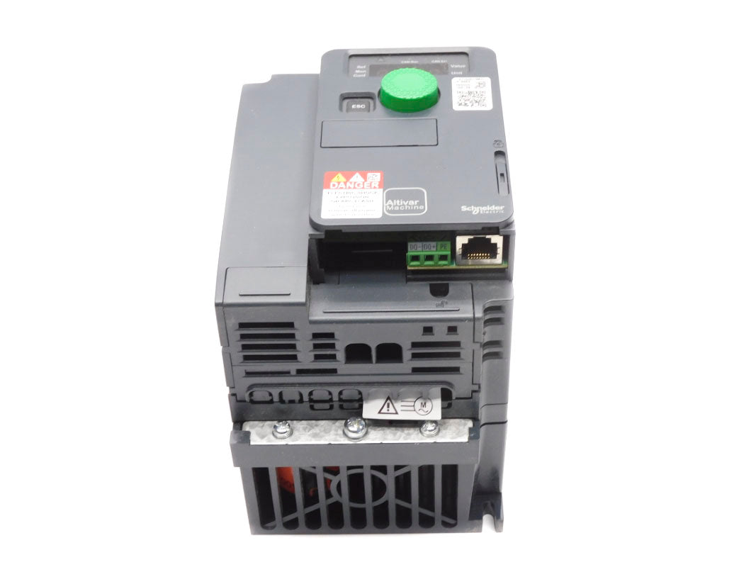 SCHNEIDER ELECTRIC ATV320U15M2C 240V NSNP