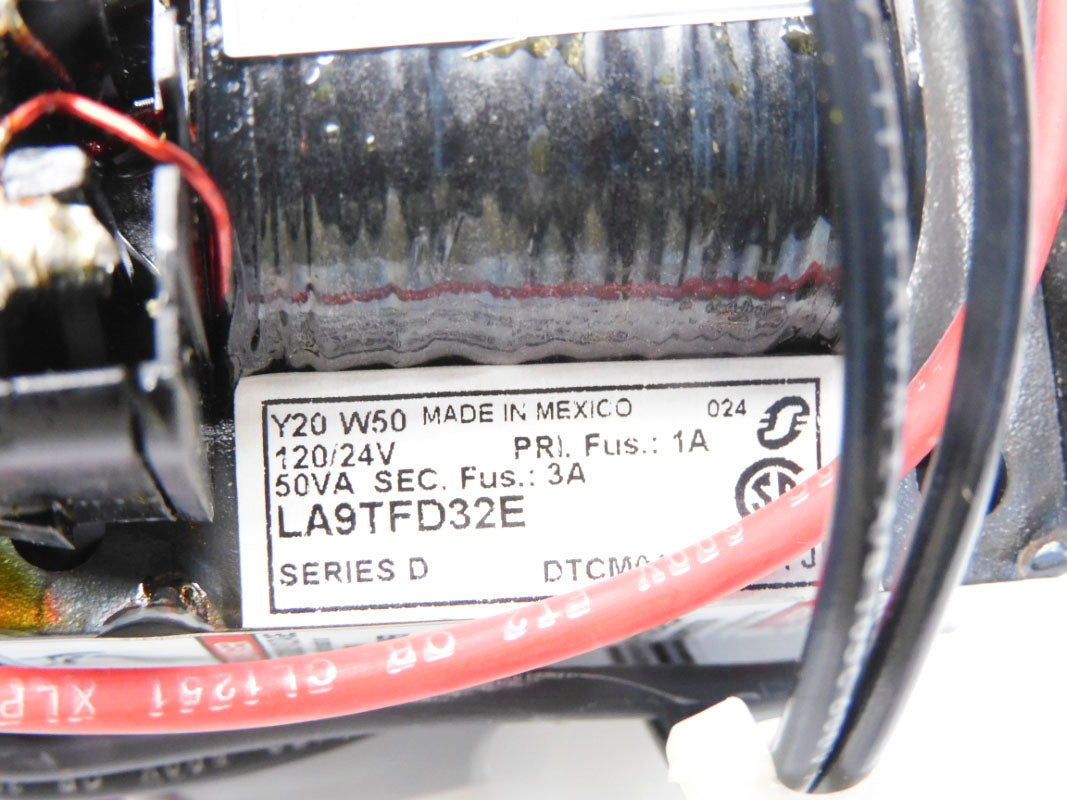 INSTA KITS LA9TFD32E SER. D 120V 3A NSMP