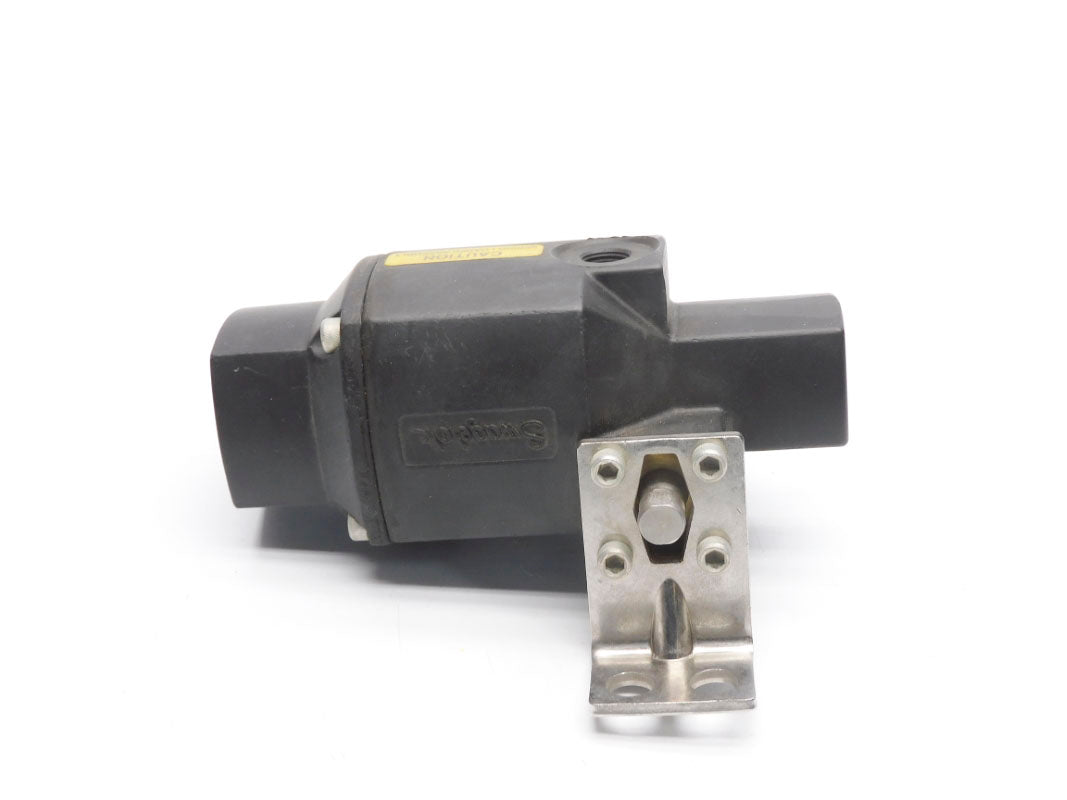 WHITEY SWAGELOK 151SR 200PSI UNMP
