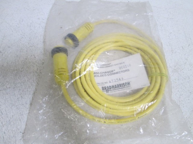 BRAD HARRISON MOLDED CONNECTOR 47254+ * NEW IN BAG *