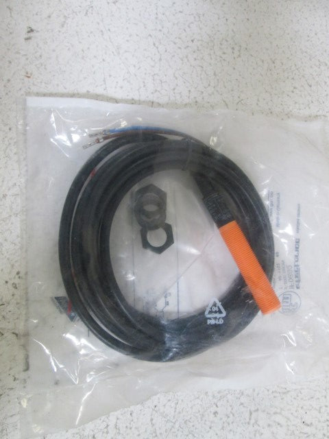 IFM EFECTOR IF0002 INDUCTIVE PROXIMITY SENSOR *NEW IN FACTORY BAG*