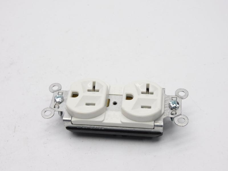 PASS&SEYMOUR LEGRAND PT5362-W 125V 20A NSMP