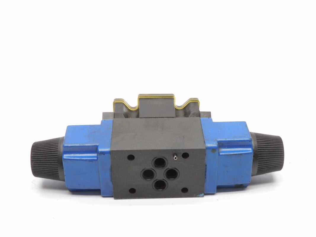 VICKERS DG4V36CMWB40S324 115/120VAC .64A 5000PSI NSNP