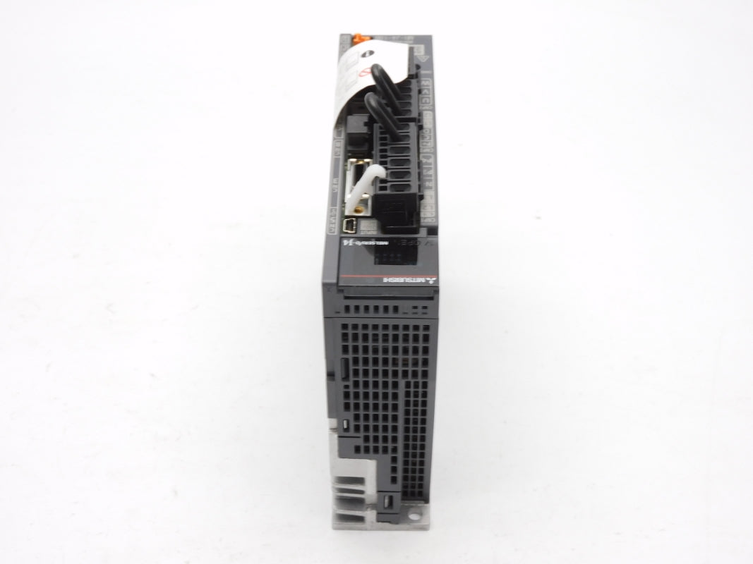 MITSUBISHI MR-J4-10B 200-240VAC 0.9/1.5A NSNP