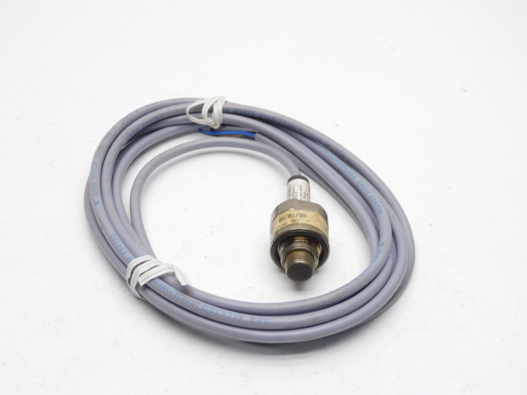 BALLUFF BES-516-207-BO-E-03 20-250VAC/DC UNMP