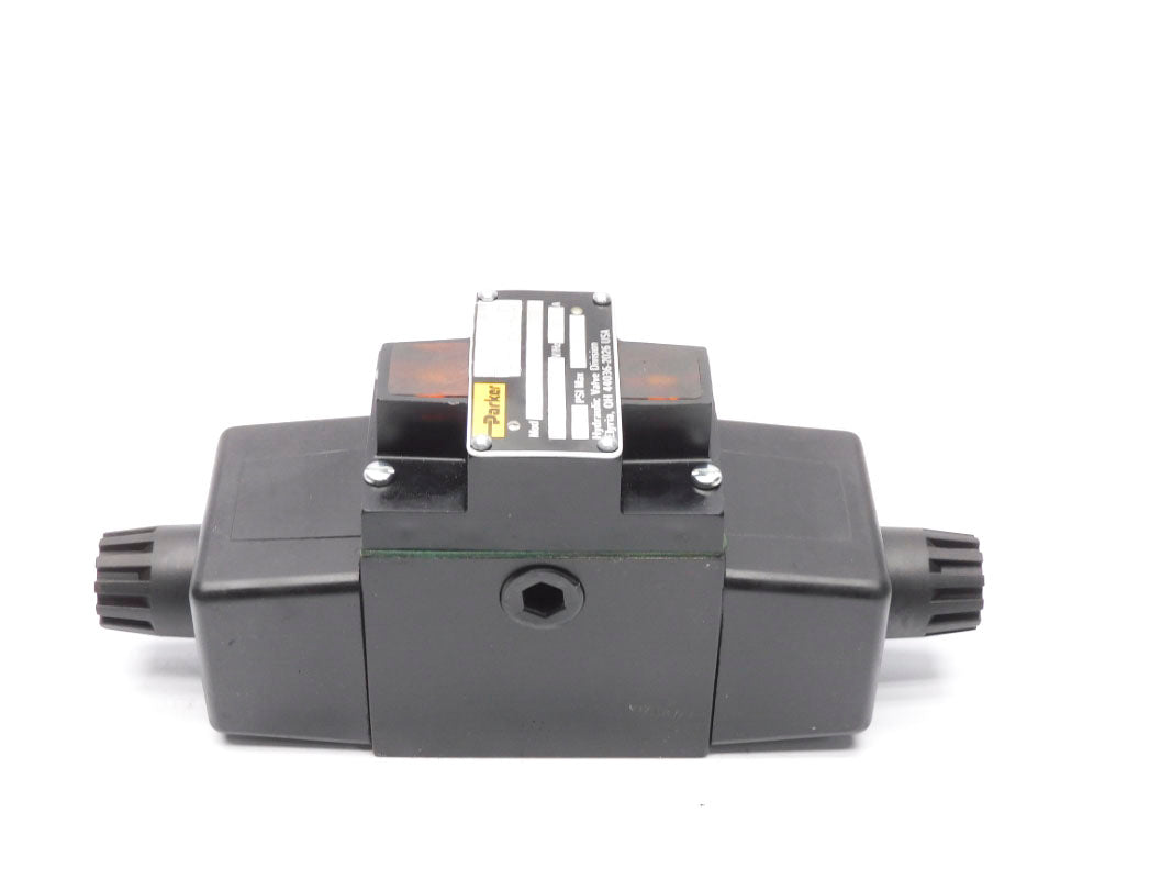 PARKER D3W4C5Y14 110-120V .72-.75A 3000PSI NSMP