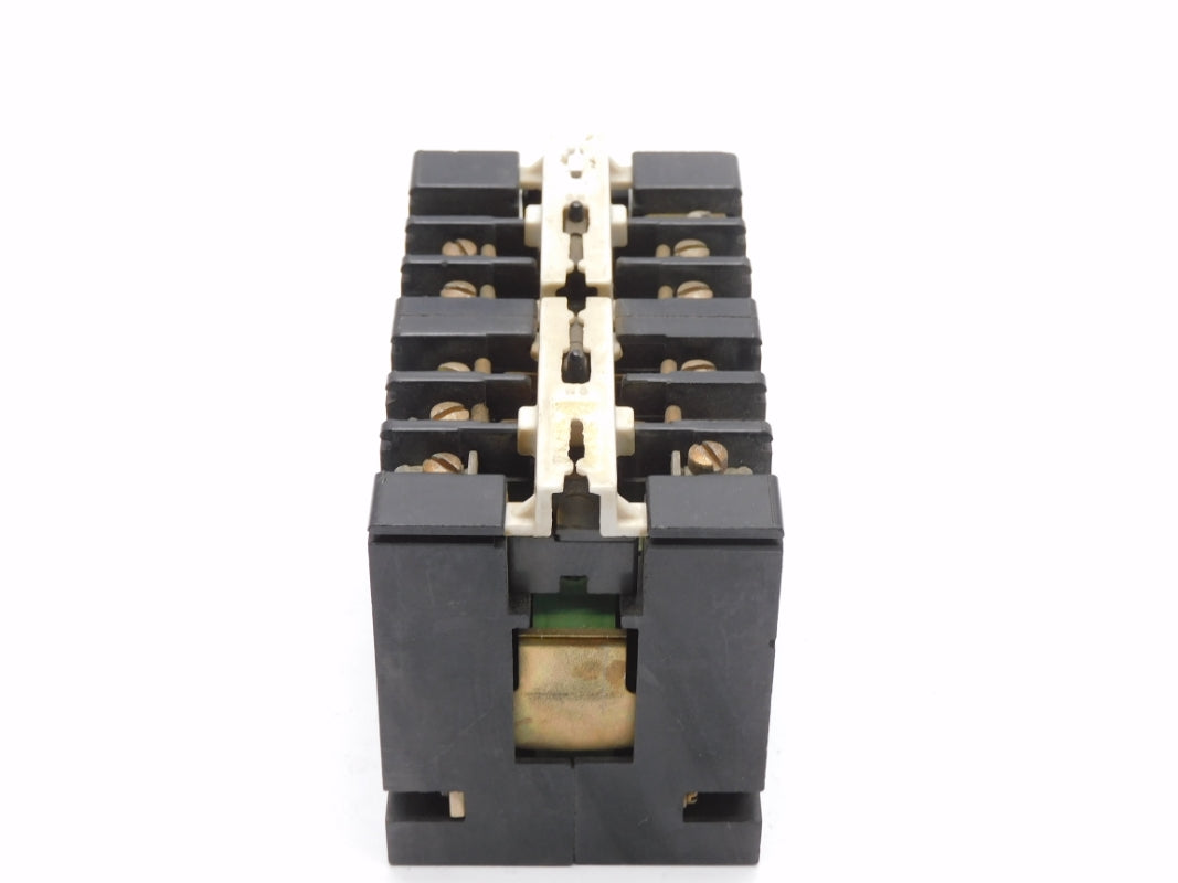 GENERAL ELECTRIC CR122A04302AA SER. A 115VAC 10A UNMP
