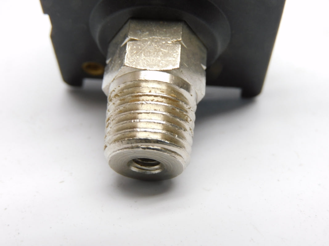 SUNX PE-21N 12-24VDC 14.5PSI UNMP