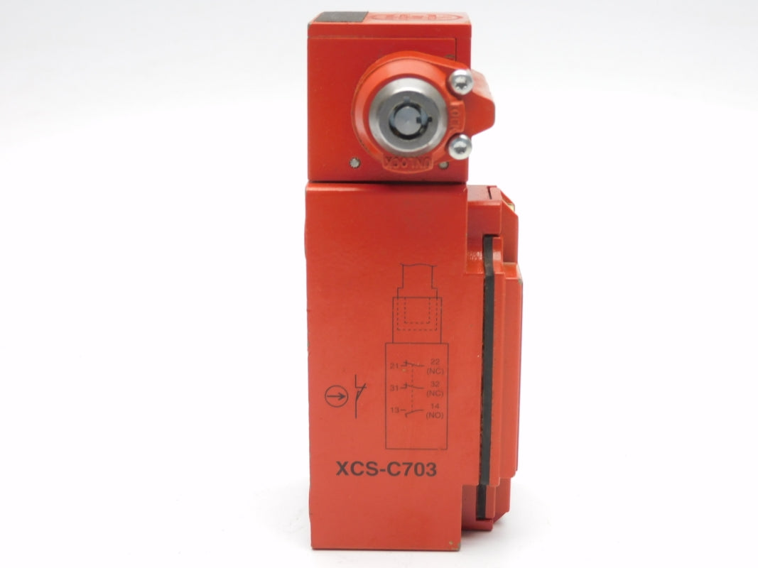 TELEMECANIQUE XCS-C703 240V 3A NSNP