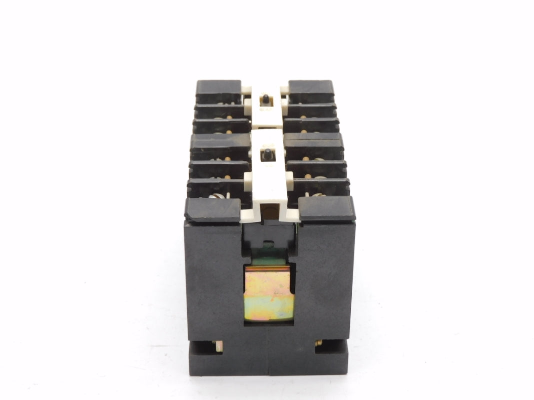 GENERAL ELECTRIC CR120C04002AA SER. A 115V 10A UNMP
