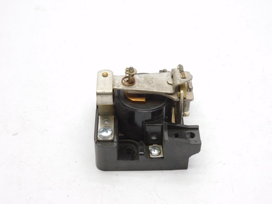 DAYTON 3X745E 120VAC 30A UNMP