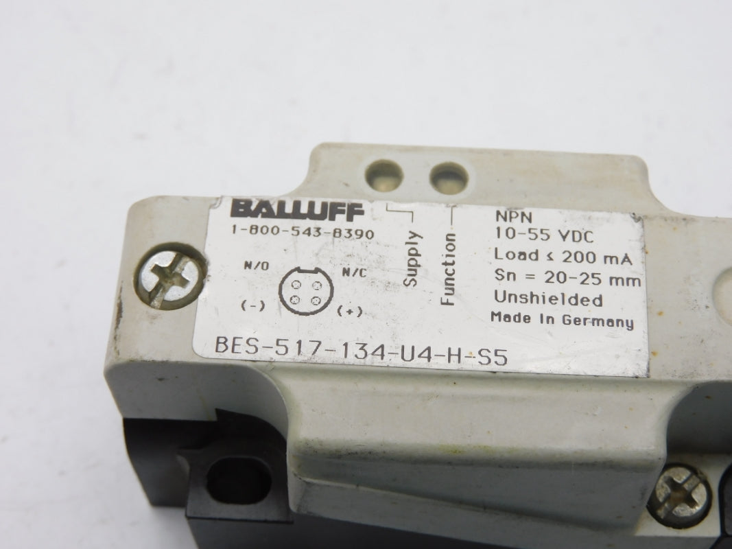 BALLUFF BES-517-134-U4-H-S5 10-55VDC UNMP