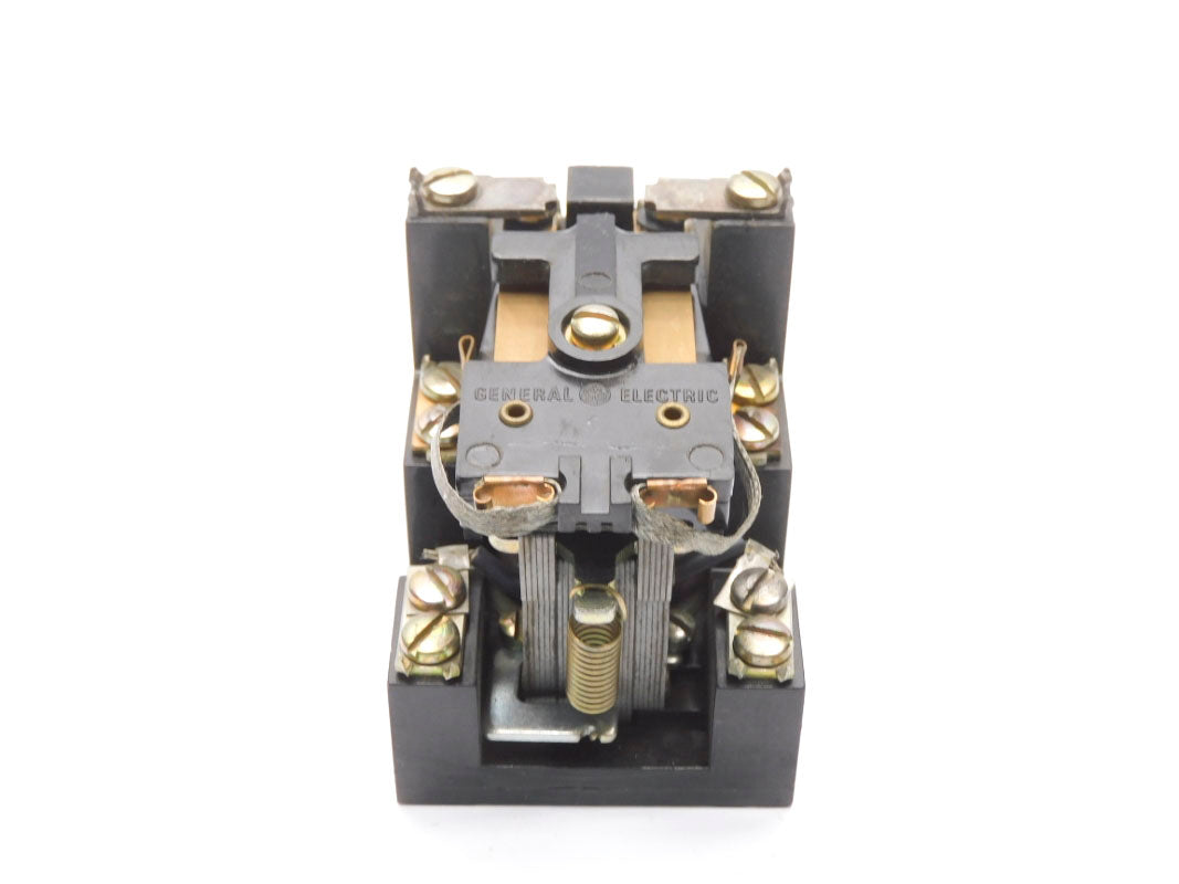 GENERAL ELECTRIC CR2790E100H17 115-125V 10A UNMP