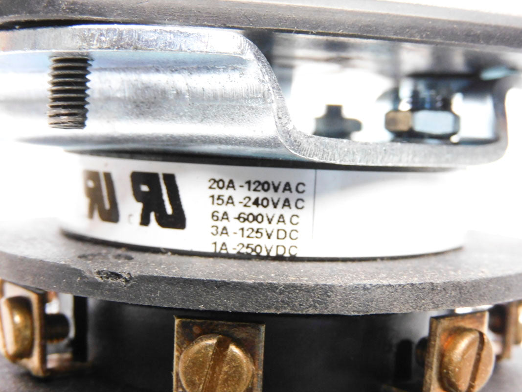 GENERAL ELECTRIC 9524204B 600VAC 20A NSMP