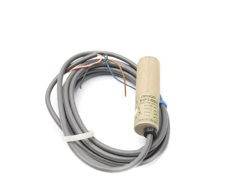 OMRON E3F2-DS30C4 10-30VDC UNMP