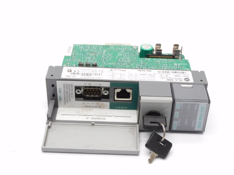 ALLEN BRADLEY 1747-L552 SER. B 24VDC 1A F/W 8 UNMP