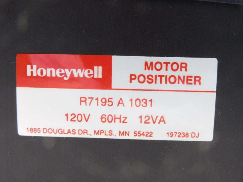 HONEYWELL R7195A1031 120V NSMP