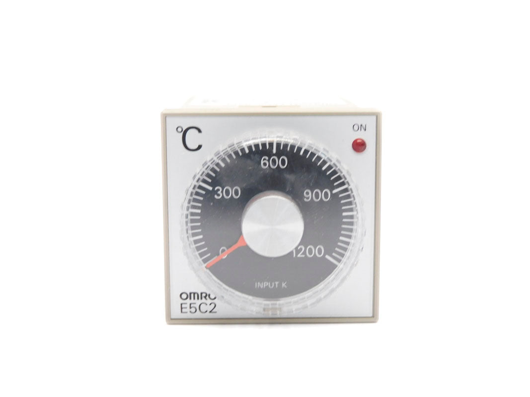 OMRON E5C2-R20K 250VAC 3A 0-1200 NSNP
