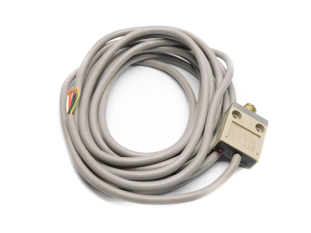 OMRON D4C-3302 12-30VDC 2A UNMP