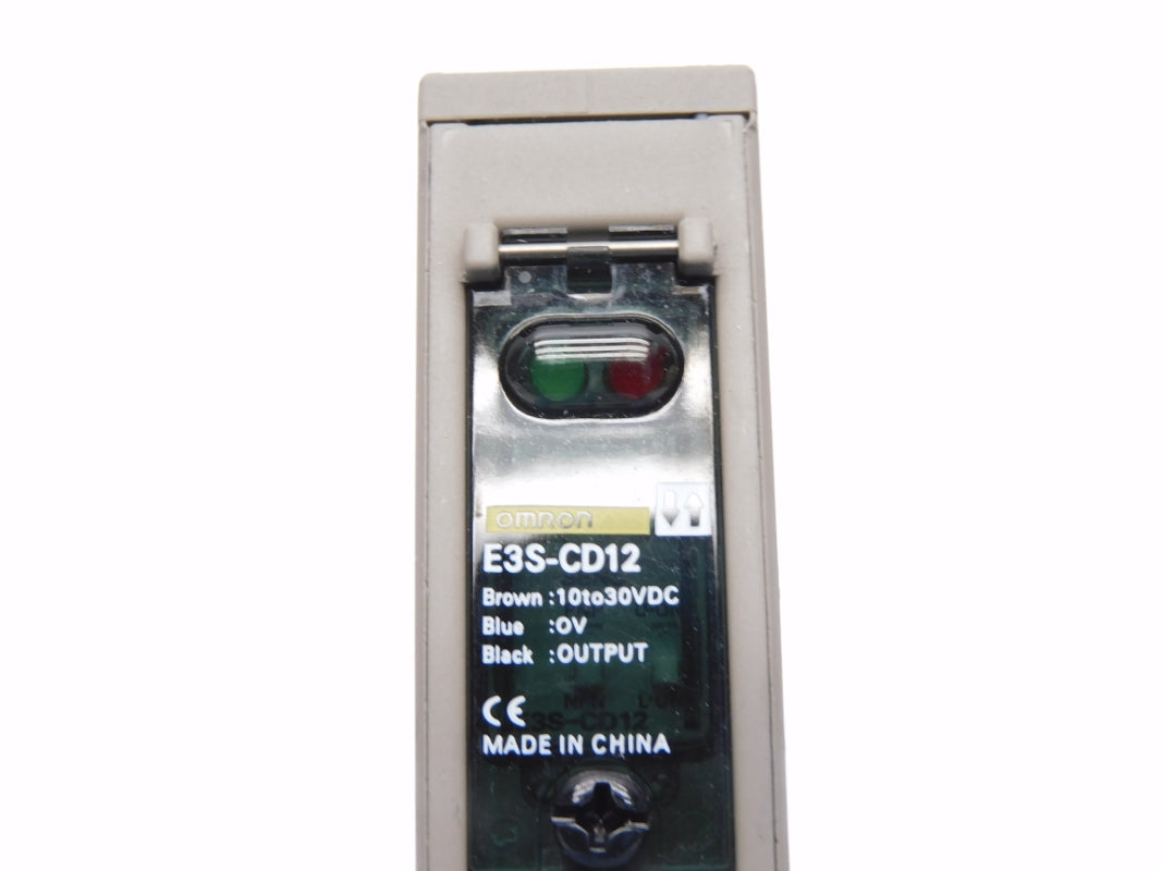 OMRON E3S-CD12 10-30VDC NSMP