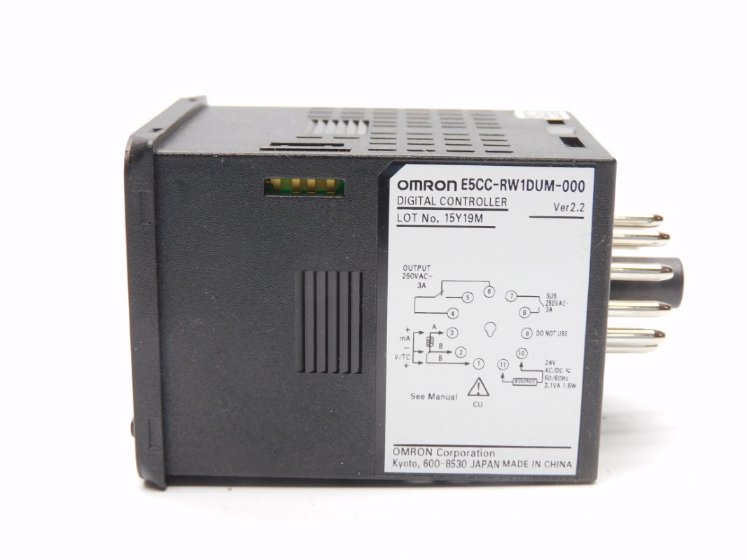 OMRON E5CC-RW1DUM-000 24VAC/DC 3A NSMP