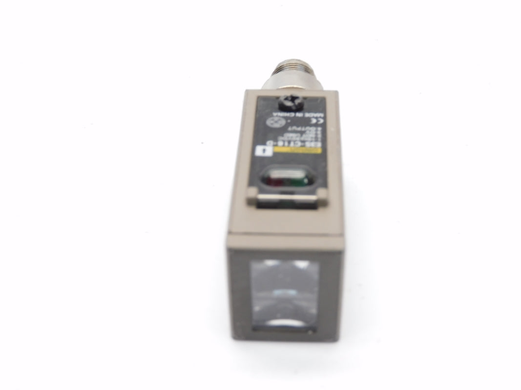 OMRON E3S-CT16-D 10-30VDC UNMP