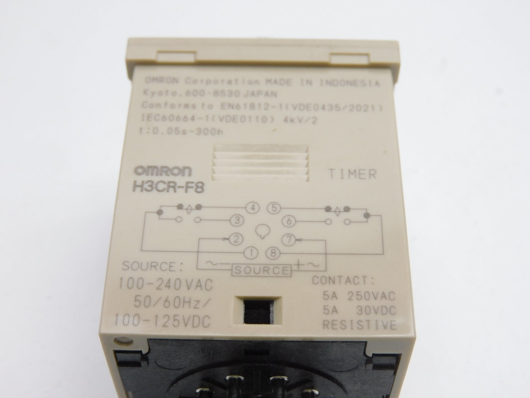 OMRON H3CR-F8 250VAC 5A 0.05s-300h NSNP