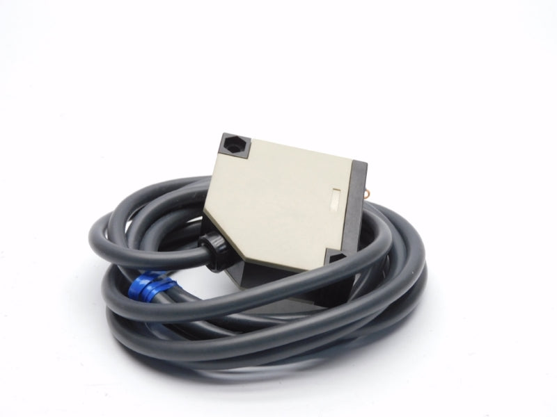 OMRON E3JK-R2H1-G 10-30VDC NSNP