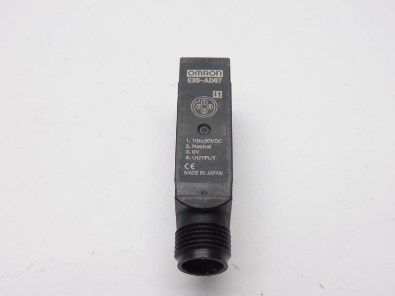 OMRON E3S-AD67 10-30VDC NSMP