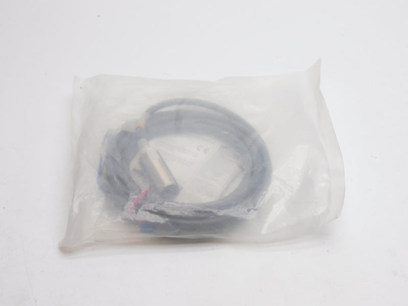 OMRON E2E-X5Y1-US 24-240VAC 2M NSMP