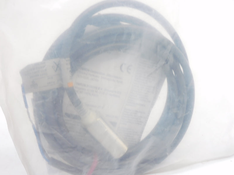 OMRON E2E-X5Y1-US 24-240VAC 2M NSMP