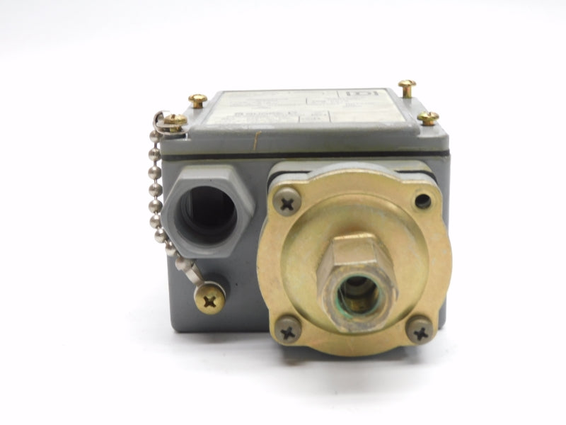 SQUARE D 9012GAW2 SER. C 1-40PSI UNMP